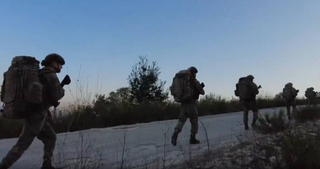 5'i FETÖ üyesi 7 kişi Yunanistan’a kaçarken yakalandı - Resim: 24